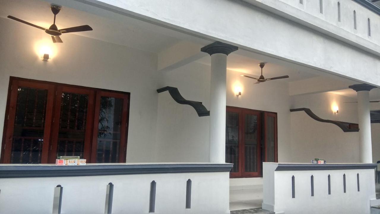Hotel Neptune Kovalam Thiruvananthapuram Exterior foto